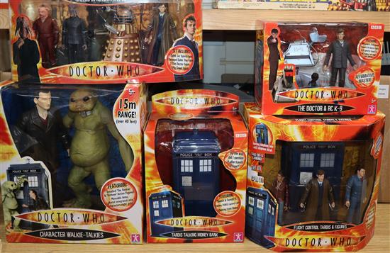 Doctor Who - Character Options - Flight control Tardis & figures 02477, Doctor & RC K-9 01951, Tardis talking money box 01620, Slitheen